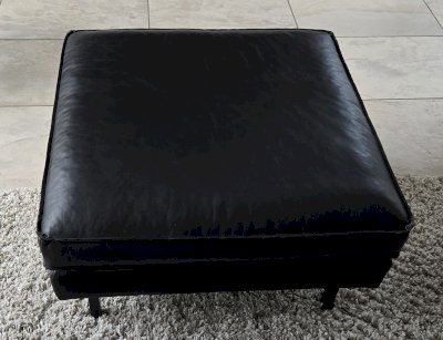 Hocker schwarz