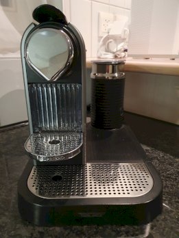 Nespresso Maschine