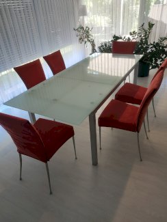 Tisch & Stühle - Gratisinserat.ch
