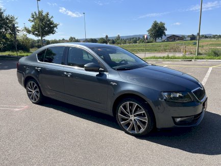 SKODA Octavia 1.8 TSI L&K DSG, top gepflegt!