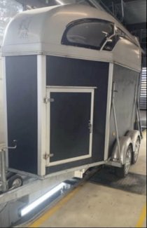 Verkaufe 2er Pferdeanhänger Atec Starline - Gratisinserat.ch