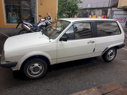 Oldtimer VW Polo weiss frisch ab MFK