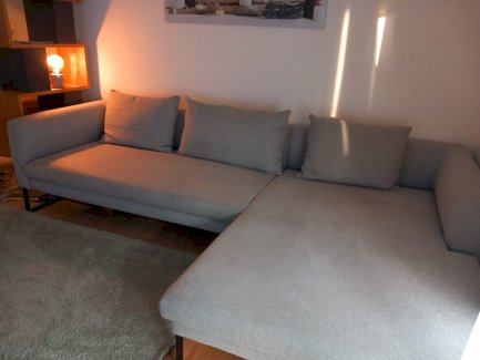 Verkauf Ecksofa hellgrau von Livique - Gratisinserat.ch