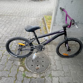 2 BMX - Velos Abzugeben