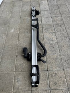 Thule Dach-Fahrradträger Pro Ride 591 Grau/Schwarz, verschliessbar - Gratisinserat.ch