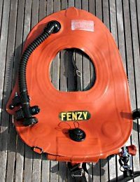 Tarierwesten FENZY und TABATA - Gratisinserat.ch