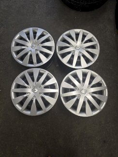 4x Renault Felgen 6.5x16 / LK 5x114.3 / ET47 / ML 66.1