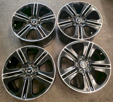 4x Ford Mustang GT Alufelgen 19 Zoll - Gratisinserat.ch