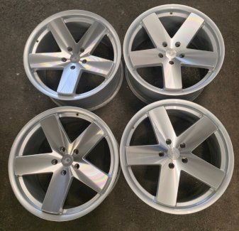 4 Stück Alufelgen 9.5x19 Zoll  / LK 5x120 / ET33 / ML 73.1 - Gratisinserat.ch
