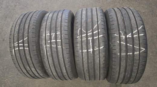 4 Stück 215/50R17 95W Sommerreifen  - Gratisinserat.ch