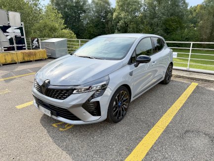 Clio E-Tech Hybrid 145 Esprit Alpine - Gratisinserat.ch