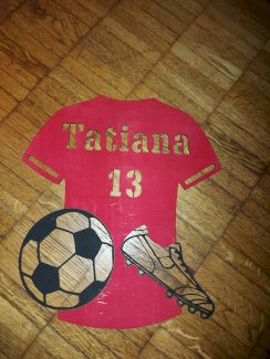PERSONALISIERTE FUSSBALL-TRIKOT HOLZDEKORATION