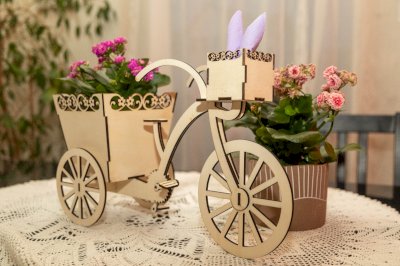Holz-Fahrrad-Blumenständer, Handmade, für Hochzeiten etc