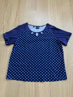T-shirt  - Gratisinserat.ch