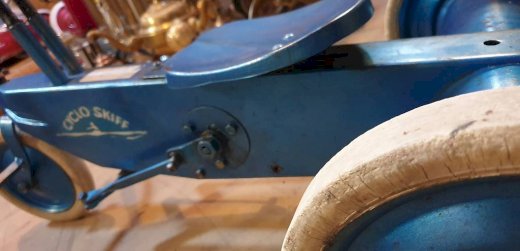 Holländer Cyclo Skiff / Retro / Swiss Made - in Rot und Blau