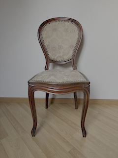 2 antike Stühle - Gratisinserat.ch