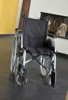 Rollstuhl - Gratisinserat.ch