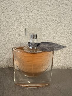 Eau de parfum La vie est belle, Lâncome - Gratisinserat.ch