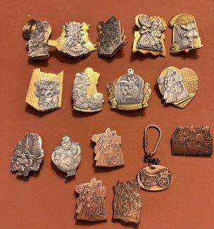 Basler gold Fasnachtsplaketten - Gratisinserat.ch