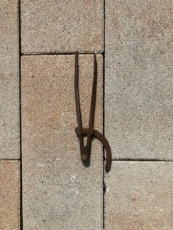 Stechzirkel, f. Anzeichnung, Messung, antik