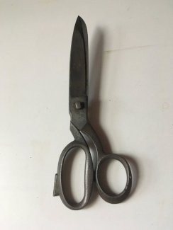 Schere, Tuchschere, Handwerkschere - Gratisinserat.ch