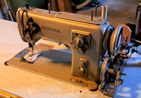Nähmaschine BERNINA für Sattler u. Haushalt