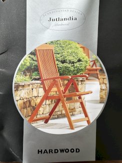 Schöner Hartholz-Gartenstuhl Neu & OVP - Gratisinserat.ch