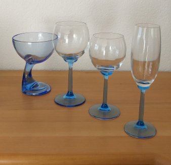 Sektgläser, Rotweingläser, Weissweingläser - Gratisinserat.ch