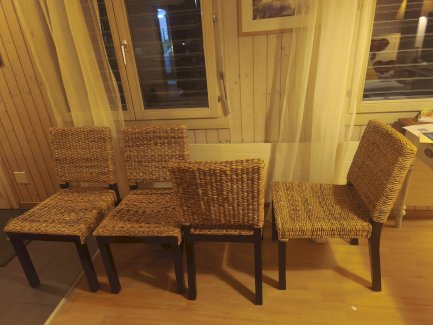 Esszimmer Stühle 4 Stück  - Gratisinserat.ch