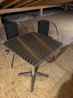 Alu Bistrotisch, Top Zustand - Gratisinserat.ch