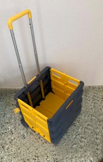 Praktischer Einkaufswagen, (zusammenklappbar)