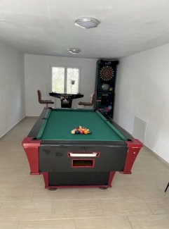 Billiardtisch/Dartkasten - Gratisinserat.ch