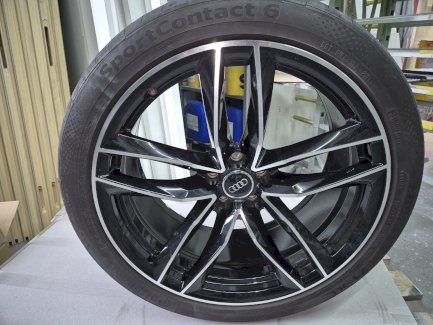 Originale Audi 21-Zoll-Felgen