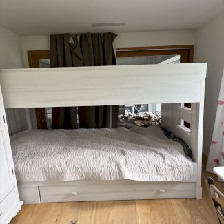 Grosses Kajutenbett 140x 200 zu verschenken 