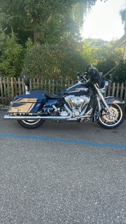 Streetglide FLHX - 2012 - 35000 - Gratisinserat.ch