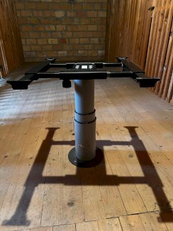 Einsäulen Hubtischgestell Freistehend - Gratisinserat.ch