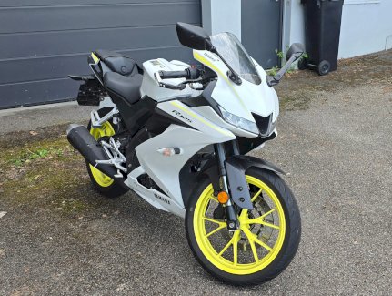Yamaha R125