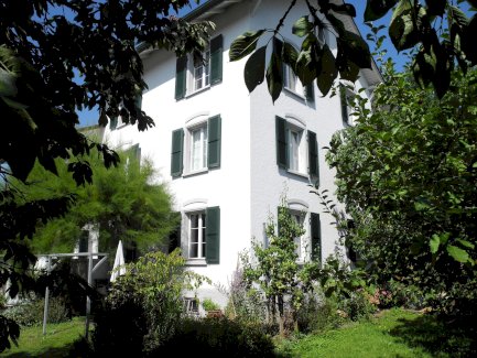 3-Zimmer-Altbauwohnung mit Réduit und Weitsicht - Gratisinserat.ch