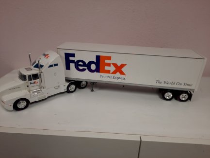 Modell-Sattelschlepper - Gratisinserat.ch