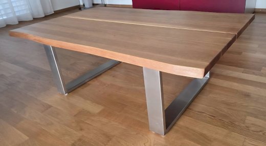 Salon- / Couchtisch Massivholz Eiche - Gratisinserat.ch