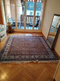 Gut erhaltener echter indischer Teppich