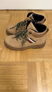 Kinder Thomy Hilfiger Schuhe 36 grösse - Gratisinserat.ch