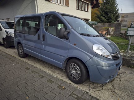 OPEL VIVARO 2.0 CDTi Diesel – Behinderten-Fahrzeug - Gratisinserat.ch