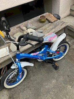 Kindervelo mit Stütz-rad - Gratisinserat.ch