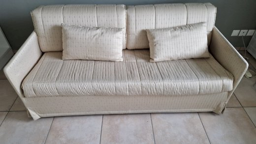 Stoff-/Bettsofa gratis abzugeben  - Gratisinserat.ch