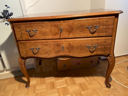 Antike Aktenkommode - Gratisinserat.ch