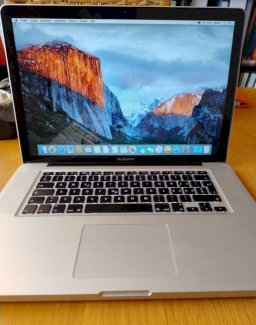 MacBook Pro 15 Zoll, 2,53 GHz, Mitte 2009, 121Gb SSD - Gratisinserat.ch