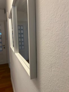 2x Wandspiegel, weiss, mit Rahmen modern schlicht - Gratisinserat.ch
