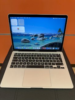 MacBook Air 13 (2020), M1, 8GB RAM, 512 GB SSD