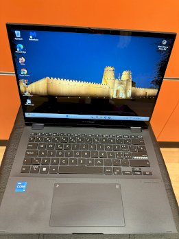 ASUS VivoBook S 14 Flip, Intel i5, 8GB RAM, 512GB SSD